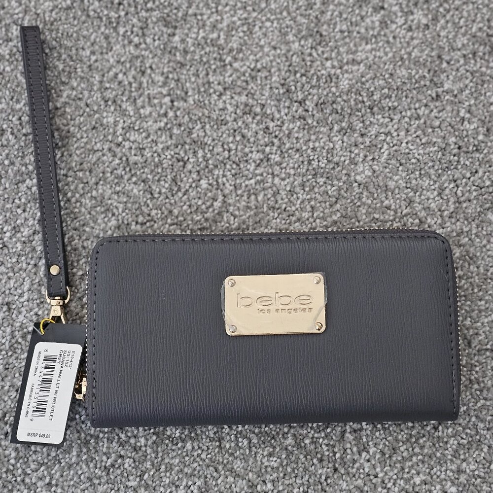 new ~ BEBE ~ susana ~ WALLET ~ w/WRISTLET ~ gray ~ ZIP AROUND